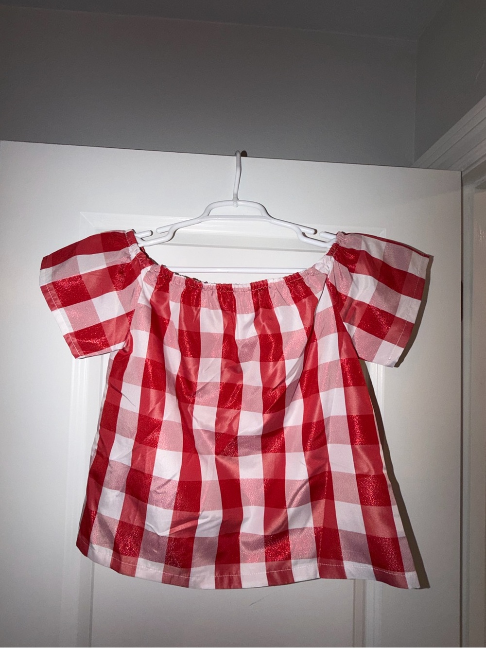 Gingham Off-the-Shoulder Top in Red & White size M EUC